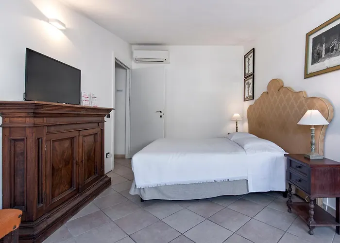 Chiesa Greca - Selection 3* Lecce